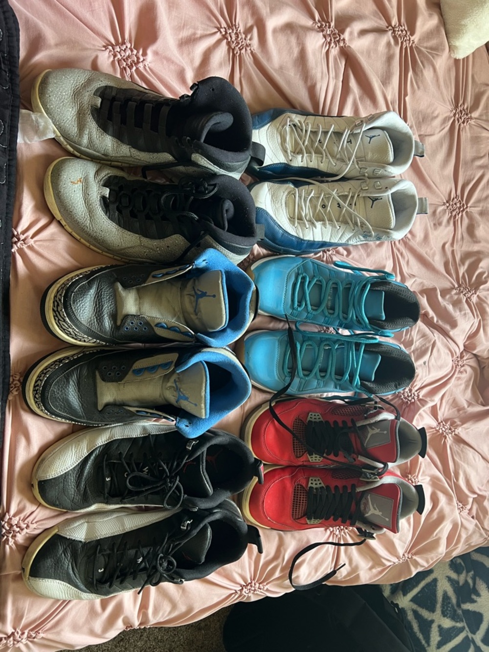 Jordan Mix Color Sneaker Lot - Black, White, Blue, Turquoise, Red used sneakers